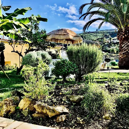 Casa Dominica *